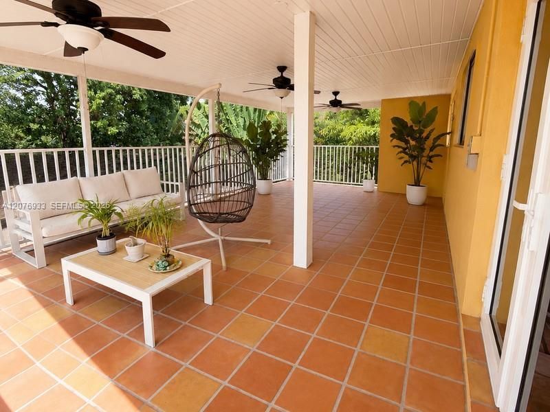 985 SW 10th St, Unit 1, Miami, FL 33130 Photo