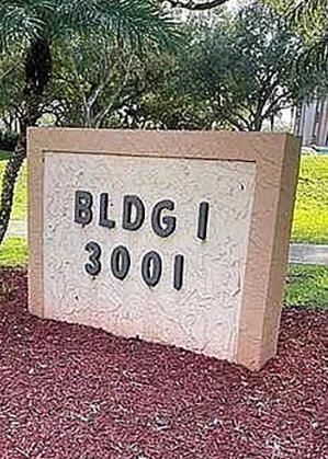3001 W Rolling Hills Circle, Unit 709, Davie, FL 33328 Photo