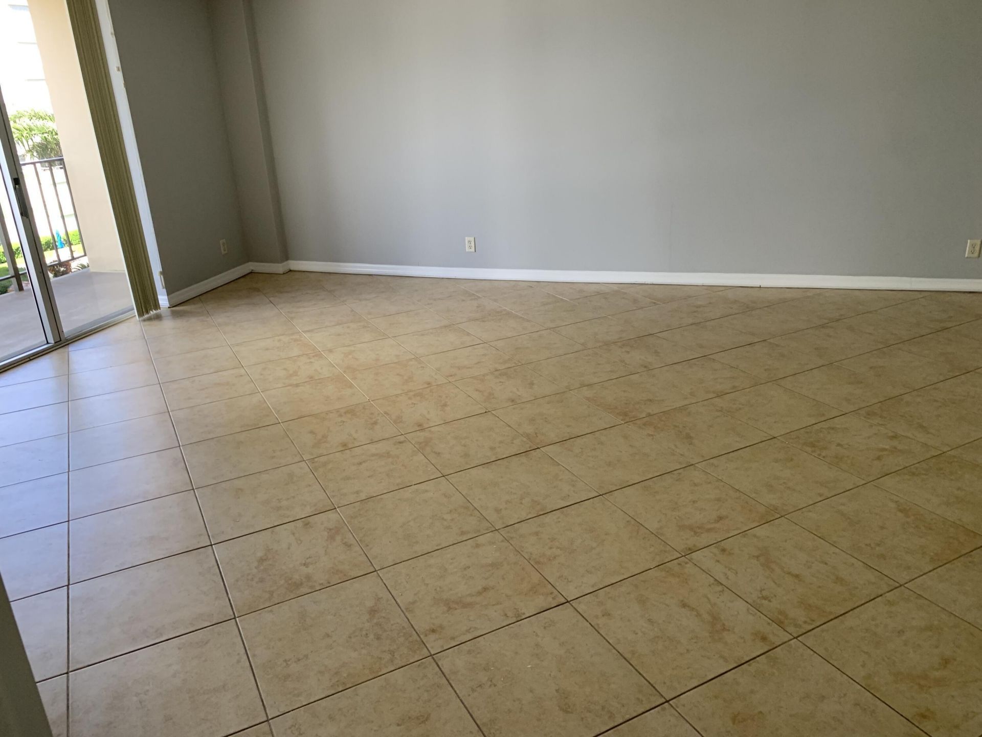 3001 W Rolling Hills Circle, Unit 709, Davie, FL 33328 Photo