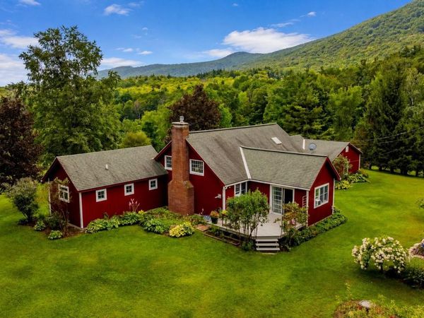 262 Timber Trail Road, Shaftsbury, VT 05262