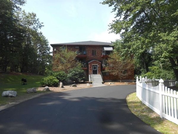 1375 Bodwell Road, Unit 28, Manchester, NH 03109