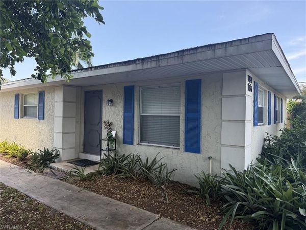 1124 Highlands DR , NAPLES, FL 34103