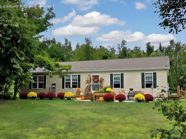 3560 Southview Drive, Johannesburg, MI 49751