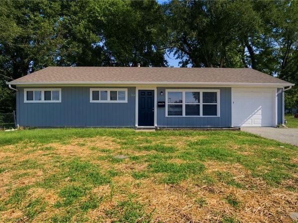 7104 Longview Road, Kansas City, MO 64134