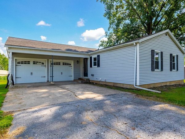 8975 State Highway 15 , Mexico, MO 65265
