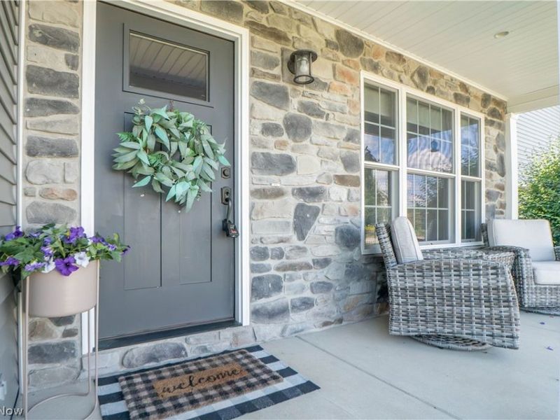 760 Radcliffe Pass, Columbiana, OH 44408 Photo 3
