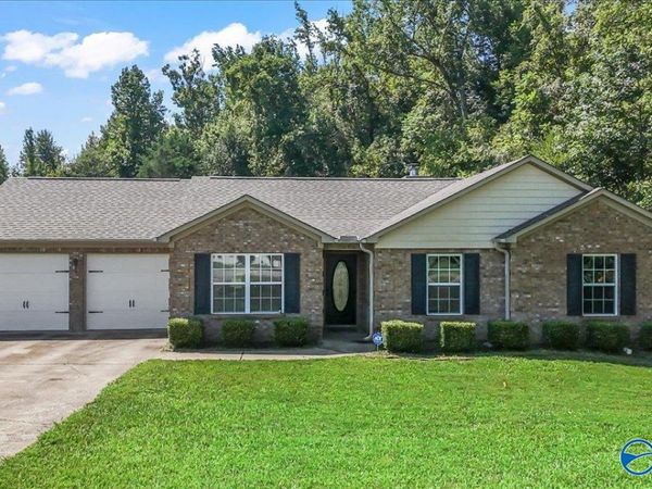 2606 Ready Section Road, Toney, AL 35773
