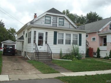135 Peach Tree Road, Buffalo, NY 14225