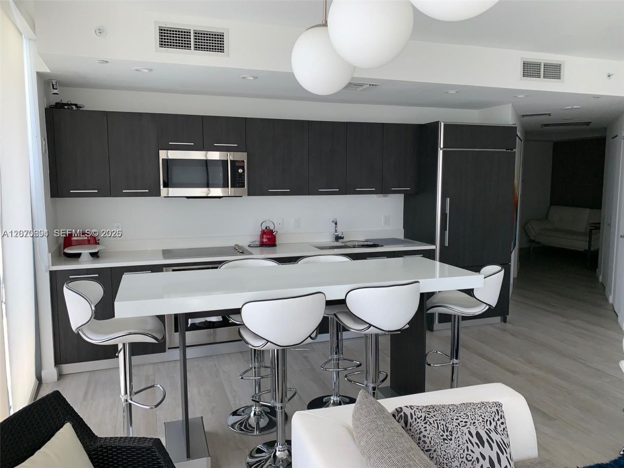 55 SW 9th St , Unit 2706, Miami, FL 33130 Photo