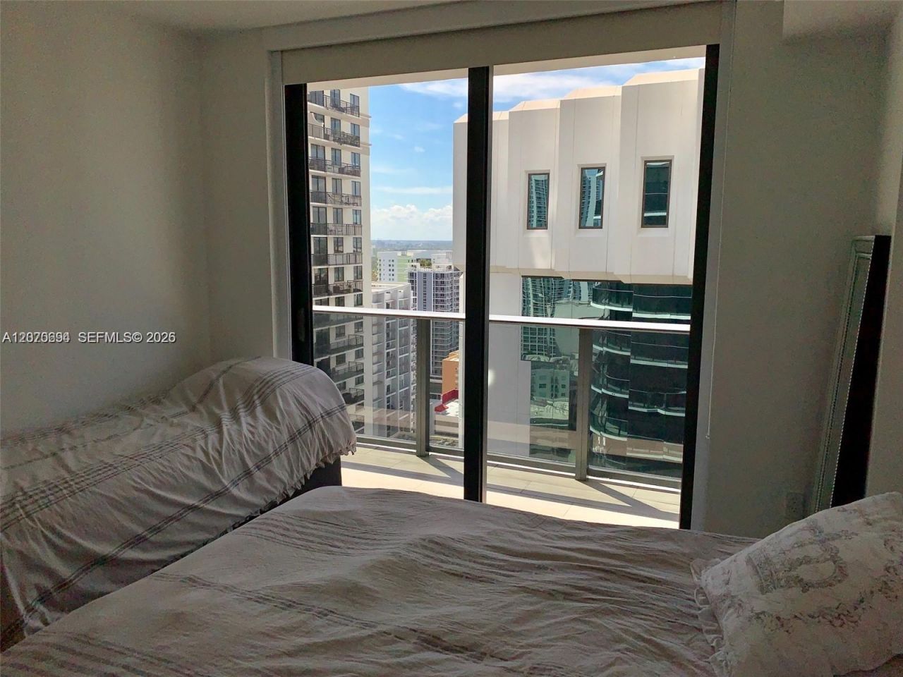 55 SW 9th St , Unit 2706, Miami, FL 33130 Photo