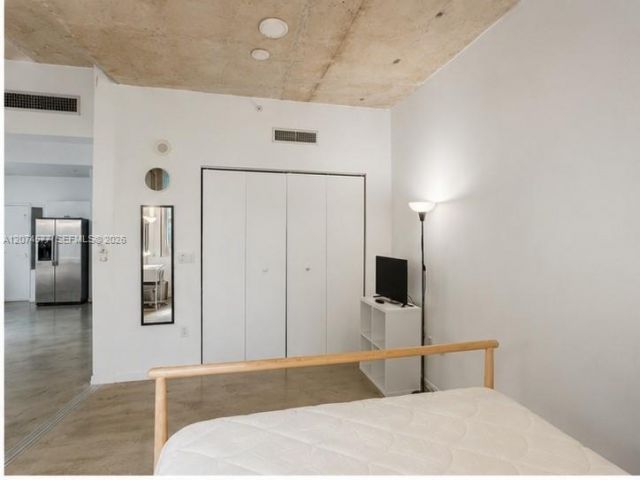234 NE 3rd St , Unit 206, Miami, FL 33132 Photo