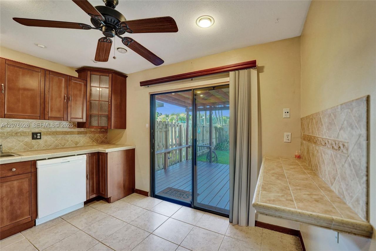 11154 NW 37th St , Sunrise, FL 33351 Photo