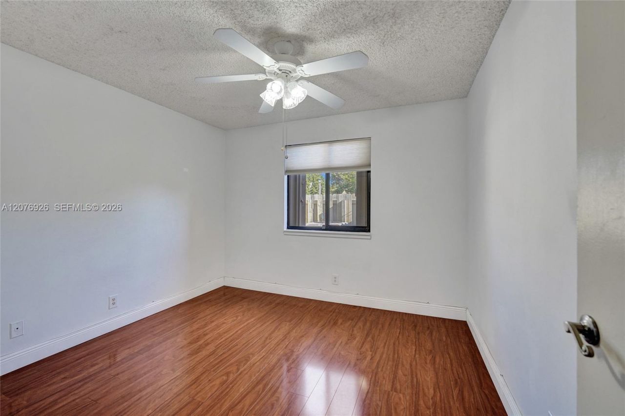 11154 NW 37th St , Sunrise, FL 33351 Photo