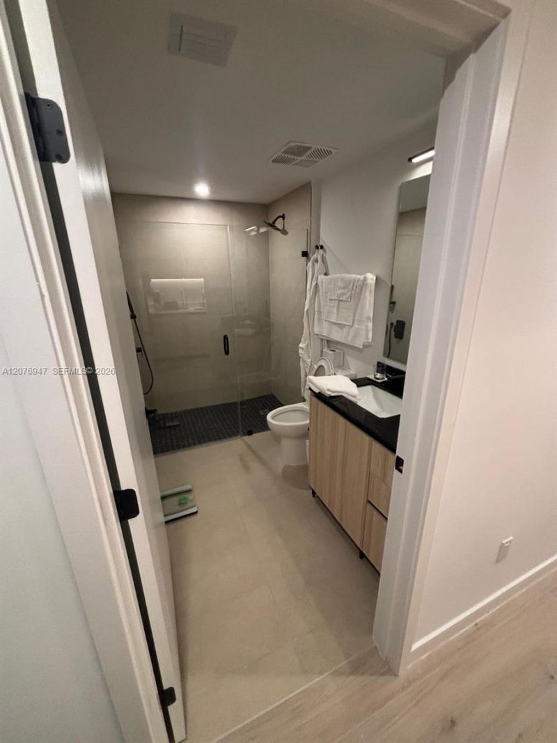 225 N Miami Avenue , Unit 3308, Miami, FL 33128 Photo