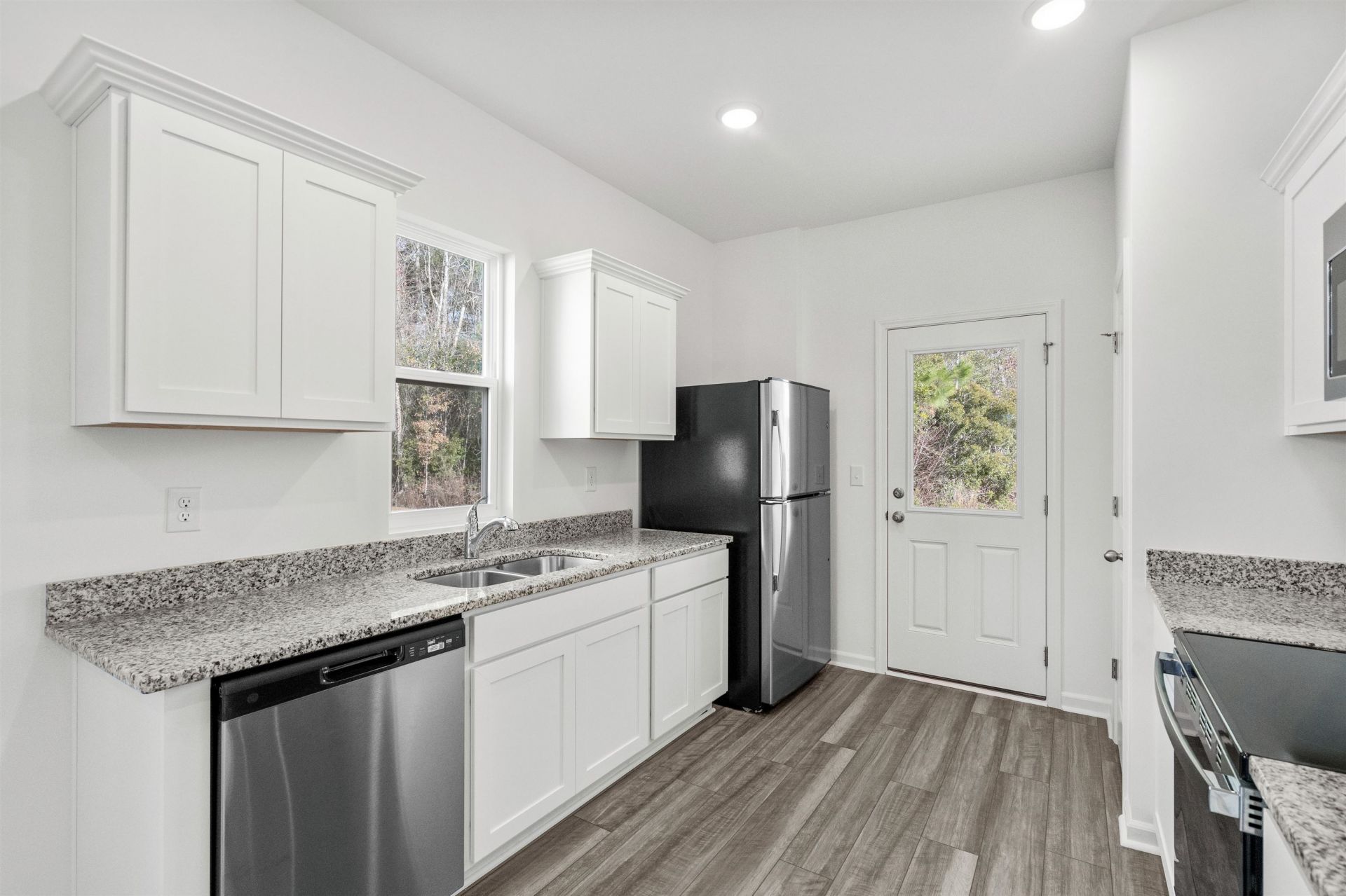 145 Covey Rise Dr Photo 10