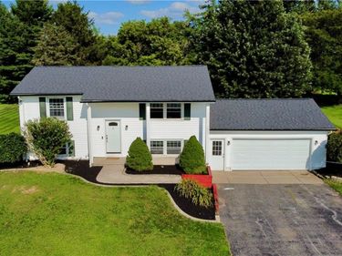 5057 Gasport Road, Gasport, NY 14067