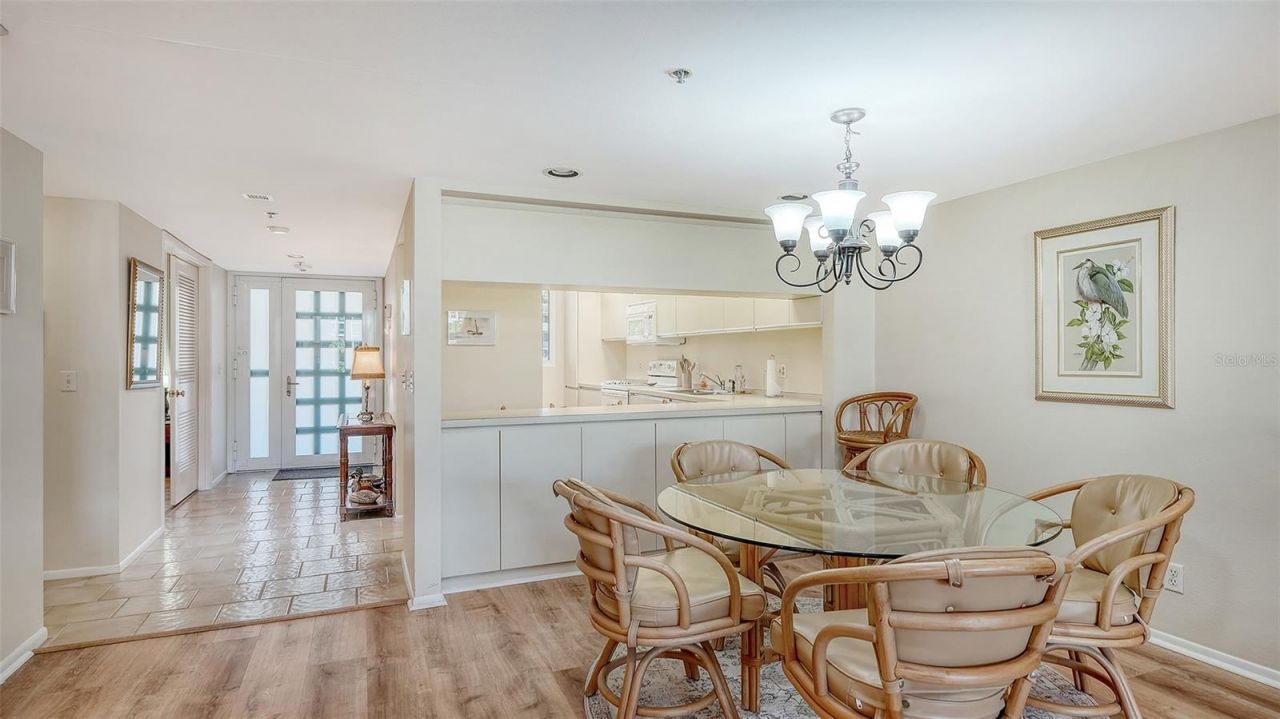 1095 Gulf Of Mexico Drive , Unit 104, Longboat Key, FL 34228 Photo