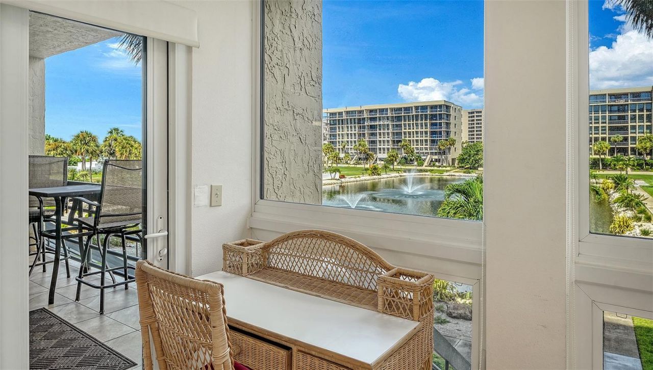 1095 Gulf Of Mexico Drive , Unit 104, Longboat Key, FL 34228 Photo