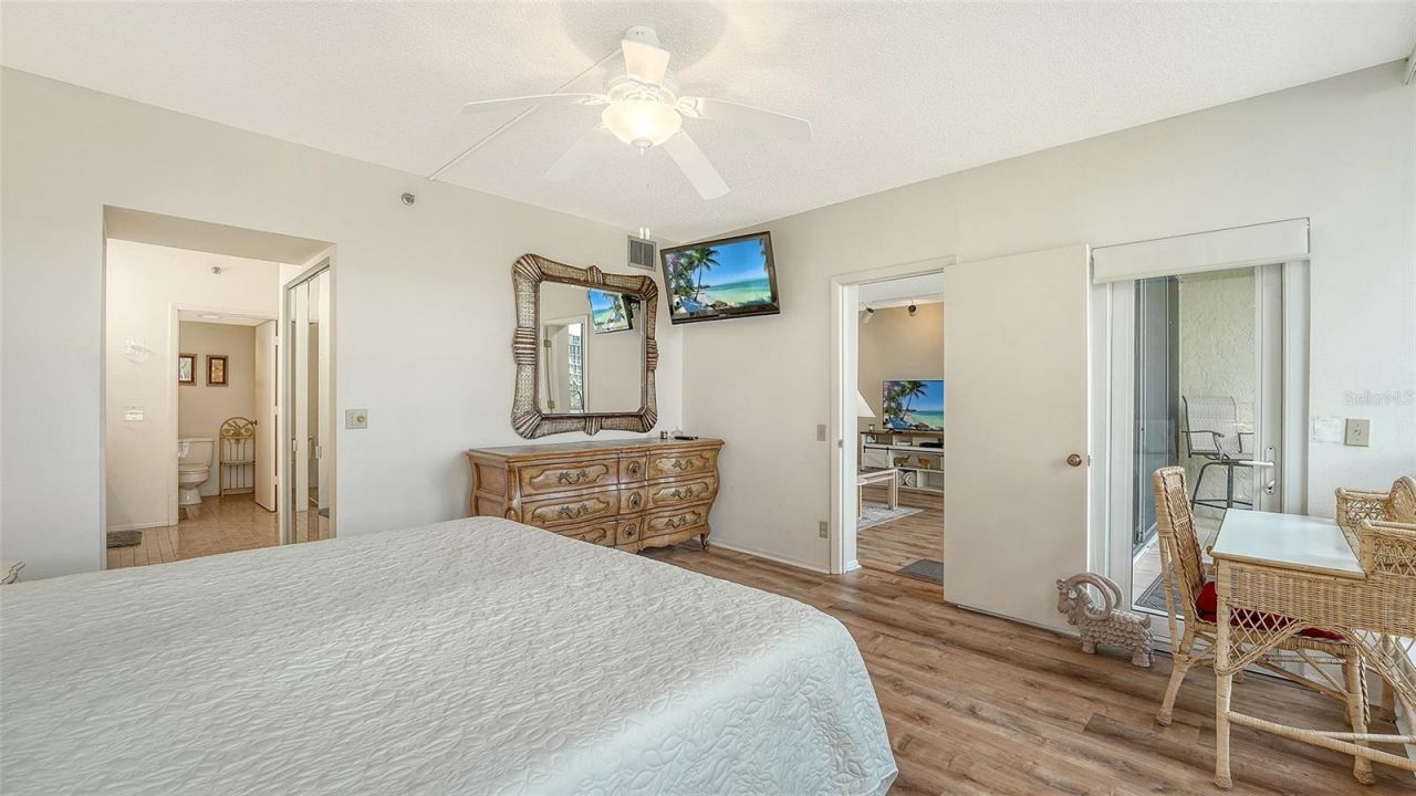 1095 Gulf Of Mexico Drive , Unit 104, Longboat Key, FL 34228 Photo