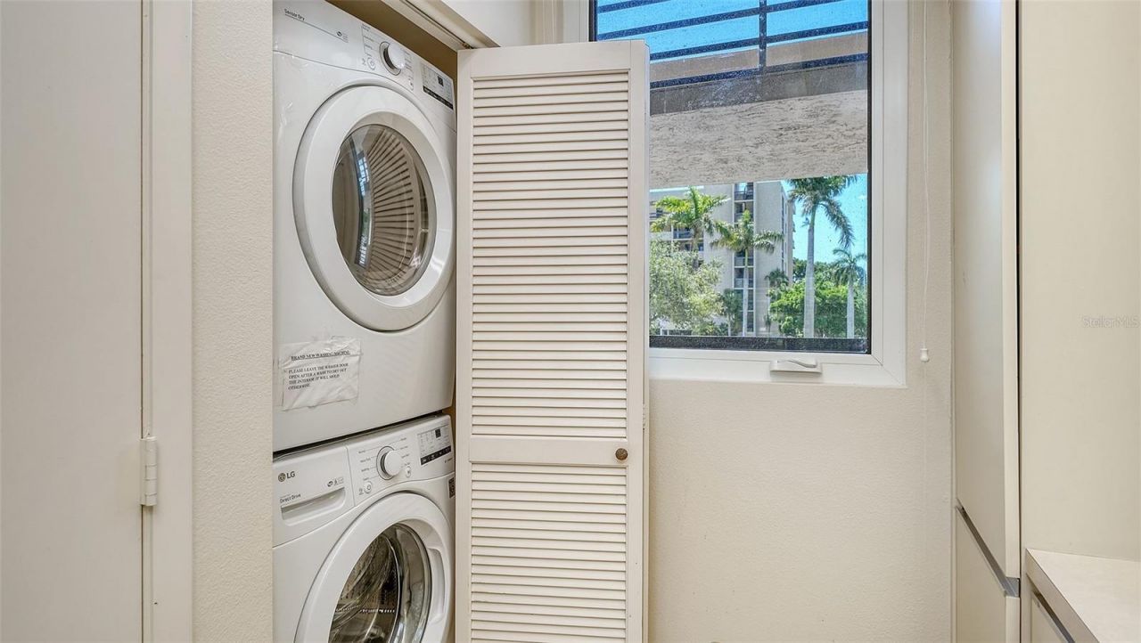 1095 Gulf Of Mexico Drive , Unit 104, Longboat Key, FL 34228 Photo