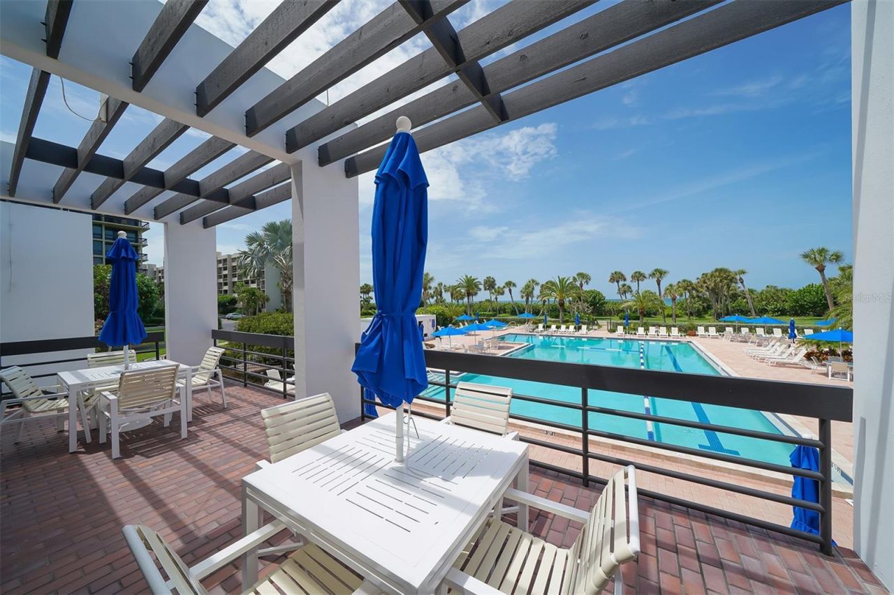 1095 Gulf Of Mexico Drive , Unit 104, Longboat Key, FL 34228 Photo