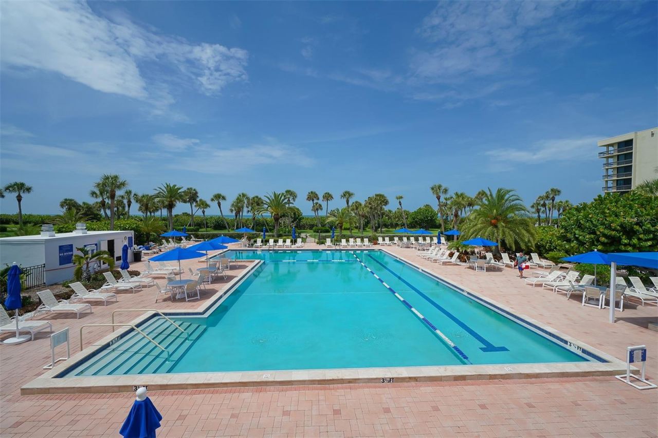 1095 Gulf Of Mexico Drive , Unit 104, Longboat Key, FL 34228 Photo