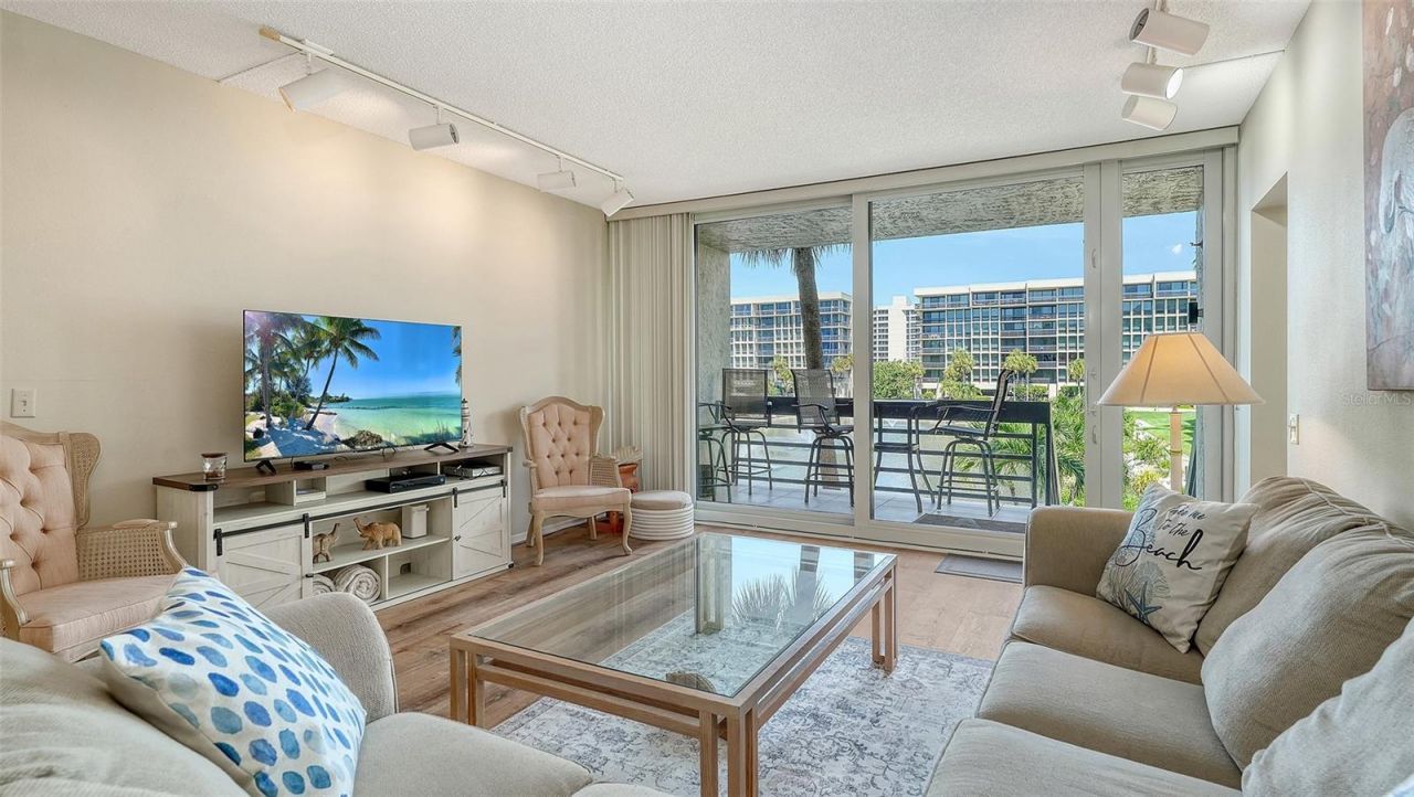 1095 Gulf Of Mexico Drive , Unit 104, Longboat Key, FL 34228 Photo