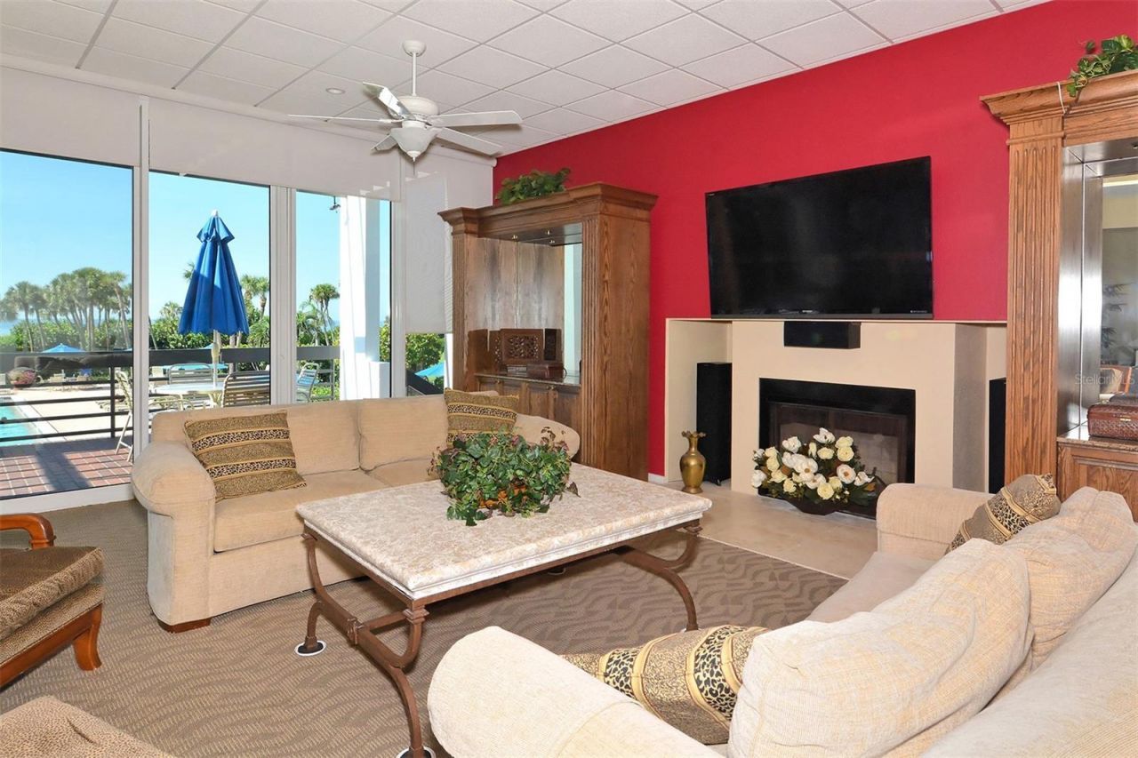 1095 Gulf Of Mexico Drive , Unit 104, Longboat Key, FL 34228 Photo