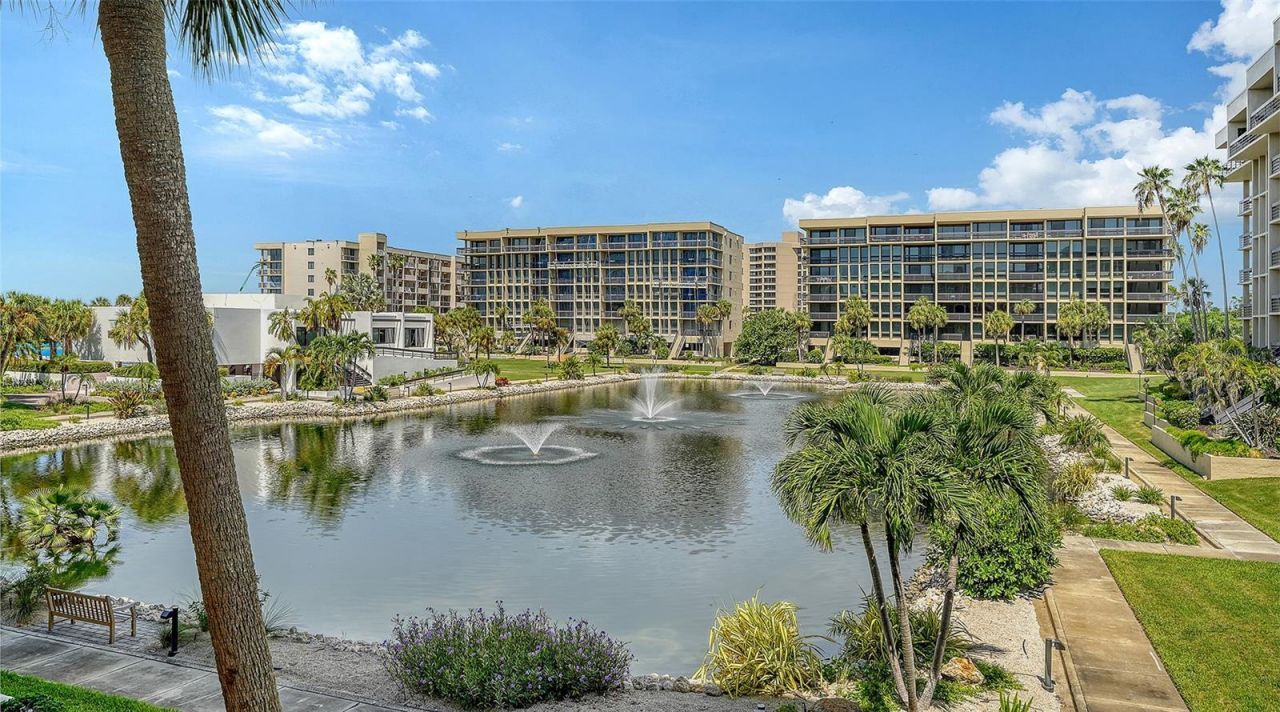 1095 Gulf Of Mexico Drive , Unit 104, Longboat Key, FL 34228 Photo