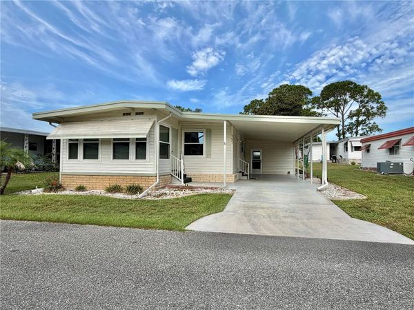 151 HIBISCUS WAY , LEESBURG, FL 34748