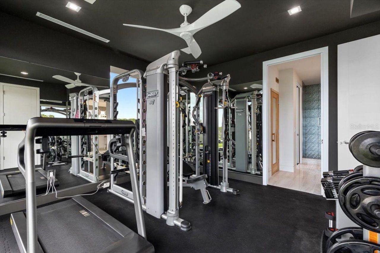 5131 W Neptune Way, Tampa, FL 33609 Photo