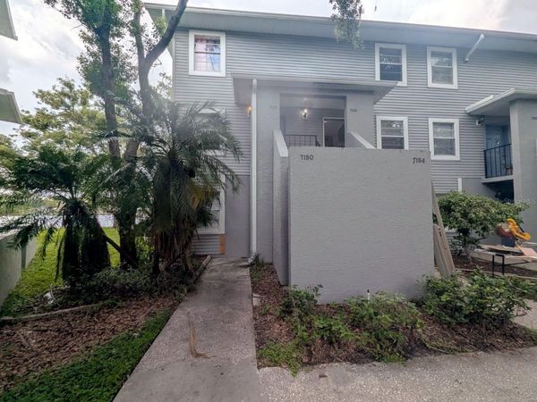 7154 E BANK DRIVE , Unit 7154, TAMPA, FL 33617