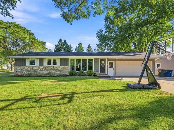 1294 APACHE AVENUE, Green Bay, WI 54313