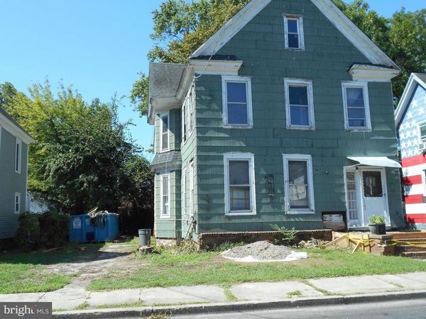 1104 LOCUST STREET, CAMBRIDGE, MD 21613