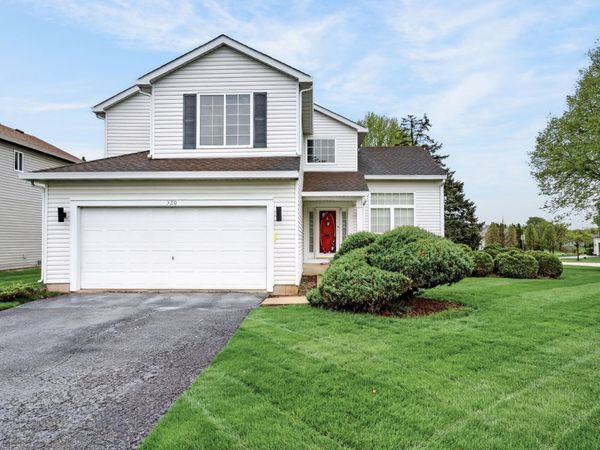 320 Starwood Pass , Lake In The Hills, IL 60156