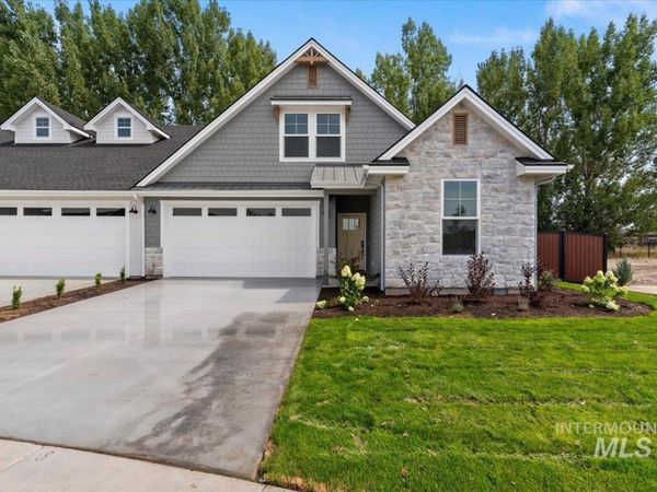 328 N Blossom River Ln, Eagle, ID 83616
