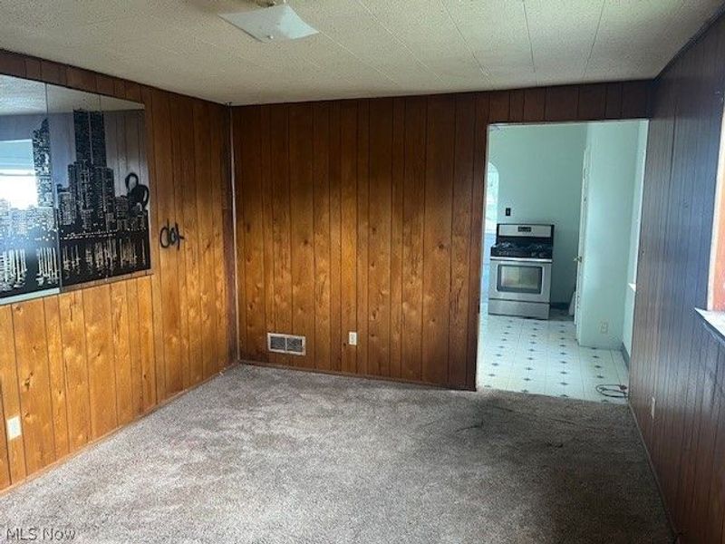 912 S Hawkins Avenue, Akron, OH 44320 Photo 12