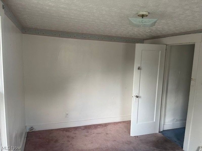 912 S Hawkins Avenue, Akron, OH 44320 Photo 16