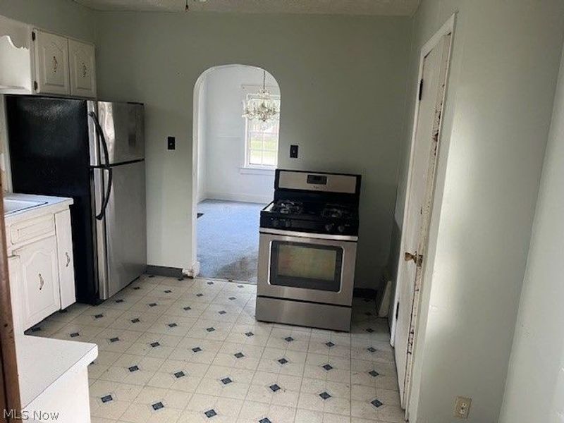 912 S Hawkins Avenue, Akron, OH 44320 Photo 8