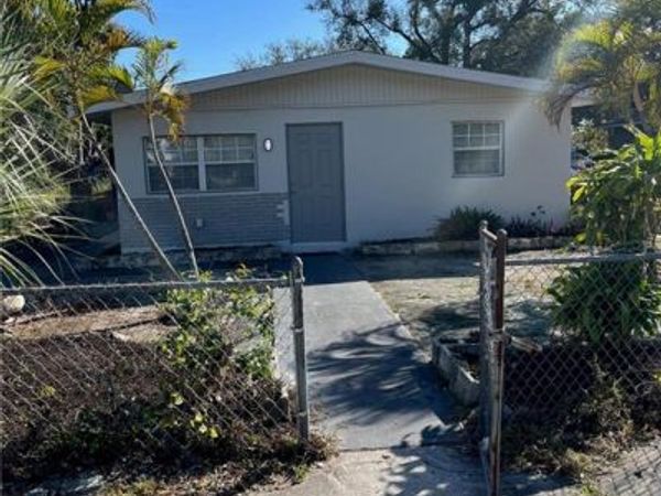2640 Saint Charles ST , FORT MYERS, FL 33916