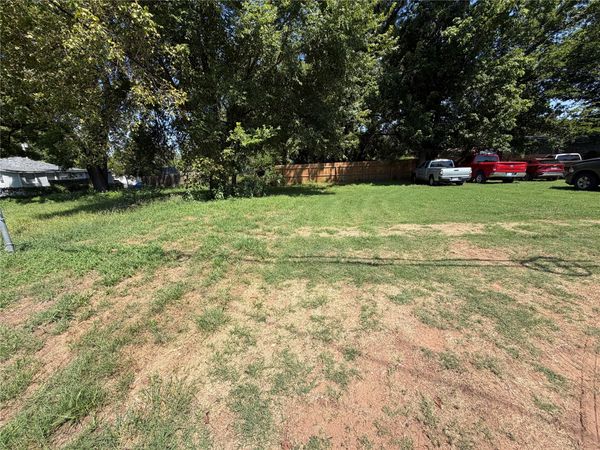 5429 W 5th Street , Tulsa, OK 74127