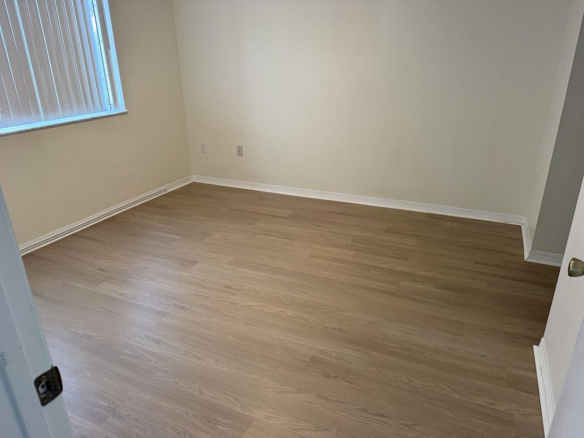 300 Crestwood Court N, Unit 309, Royal Palm Beach, FL 33411 Photo