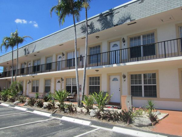 405 N Cypress Drive, Unit 4, Tequesta, FL 33469