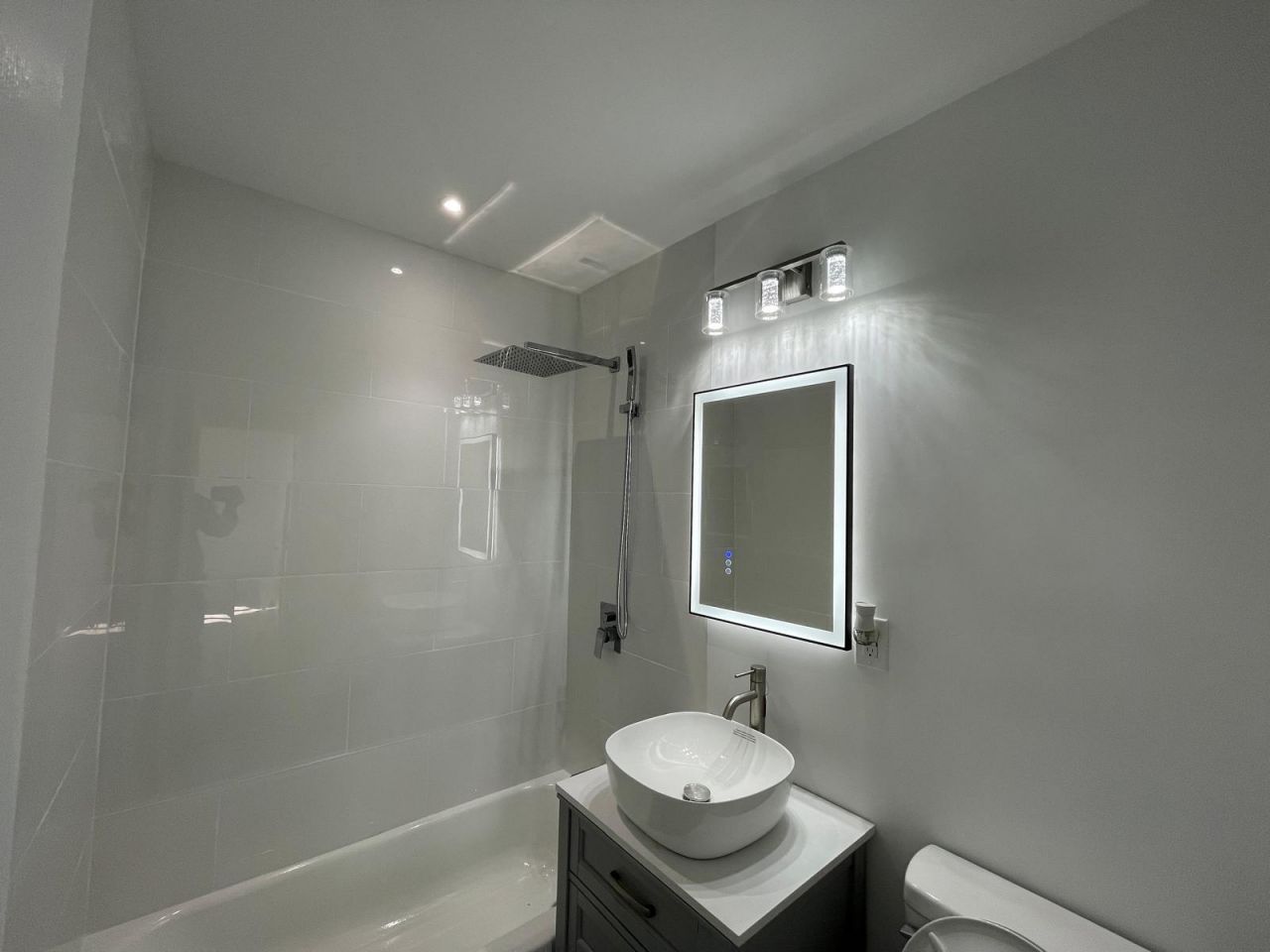 431 NW 33rd Terrace, Lauderhill, FL 33311 Photo