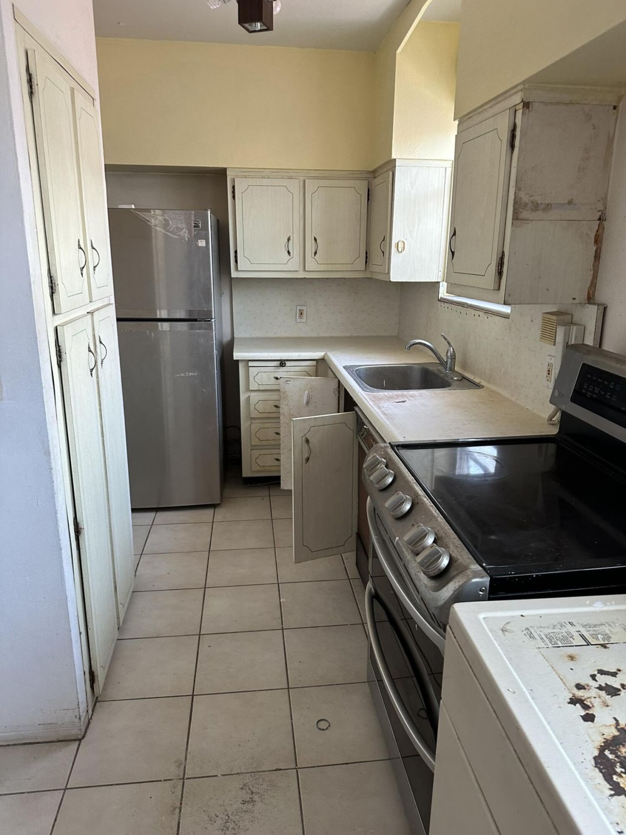 625 Michigan Avenue, Miami Beach, FL 33239 Photo