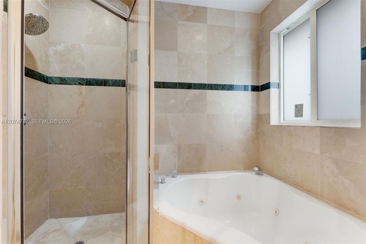 3068 Shipping Avenue , Coconut Grove, FL 33133 Photo