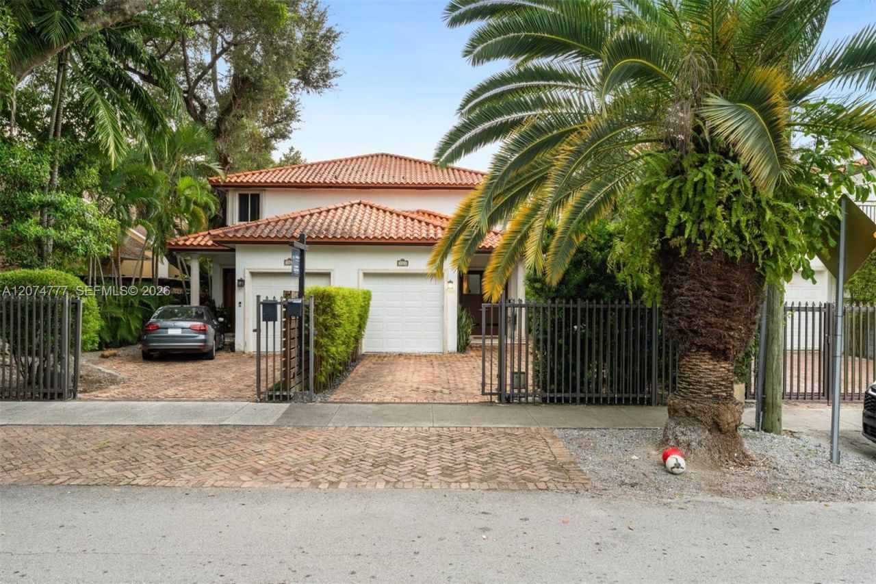3068 Shipping Avenue , Coconut Grove, FL 33133 Photo