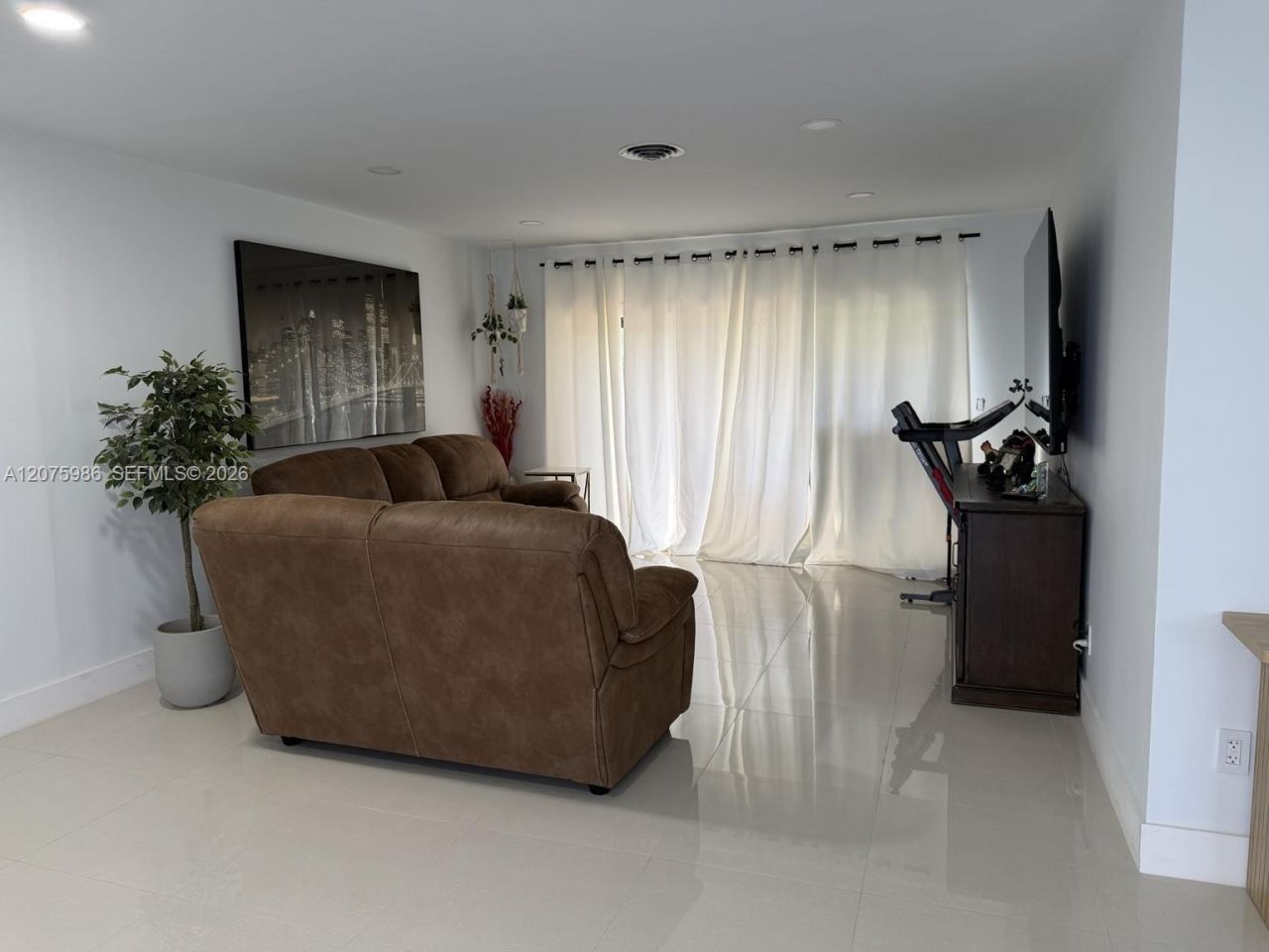 14072 SW 80th St , Miami, FL 33183 Photo