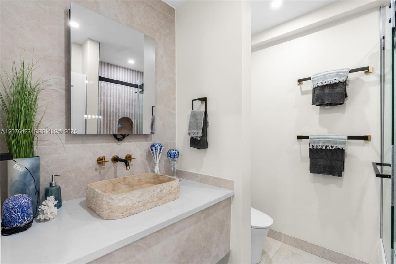 516 NE 6th Ave , Deerfield Beach, FL 33441 Photo