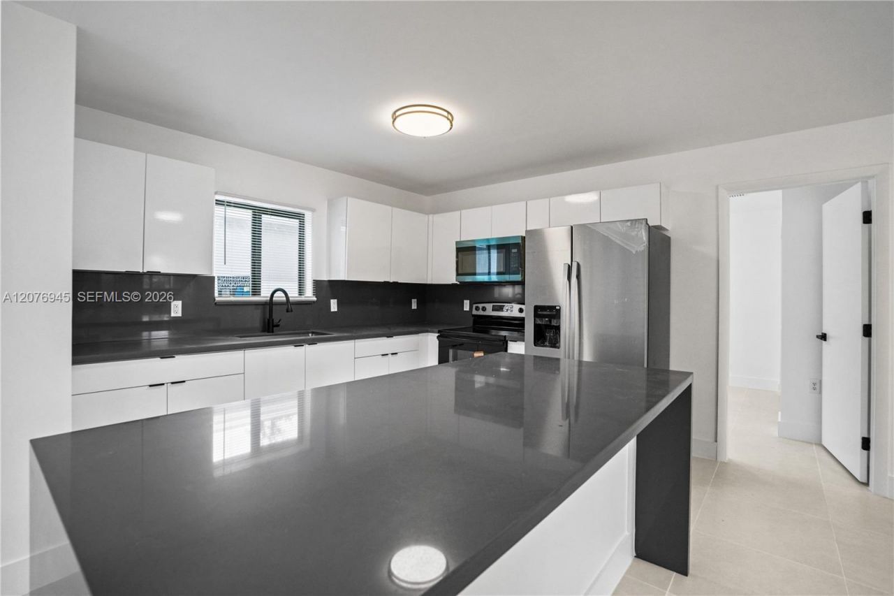 5819 NW 30th Ave, Unit 5819, Miami, FL 33142 Photo